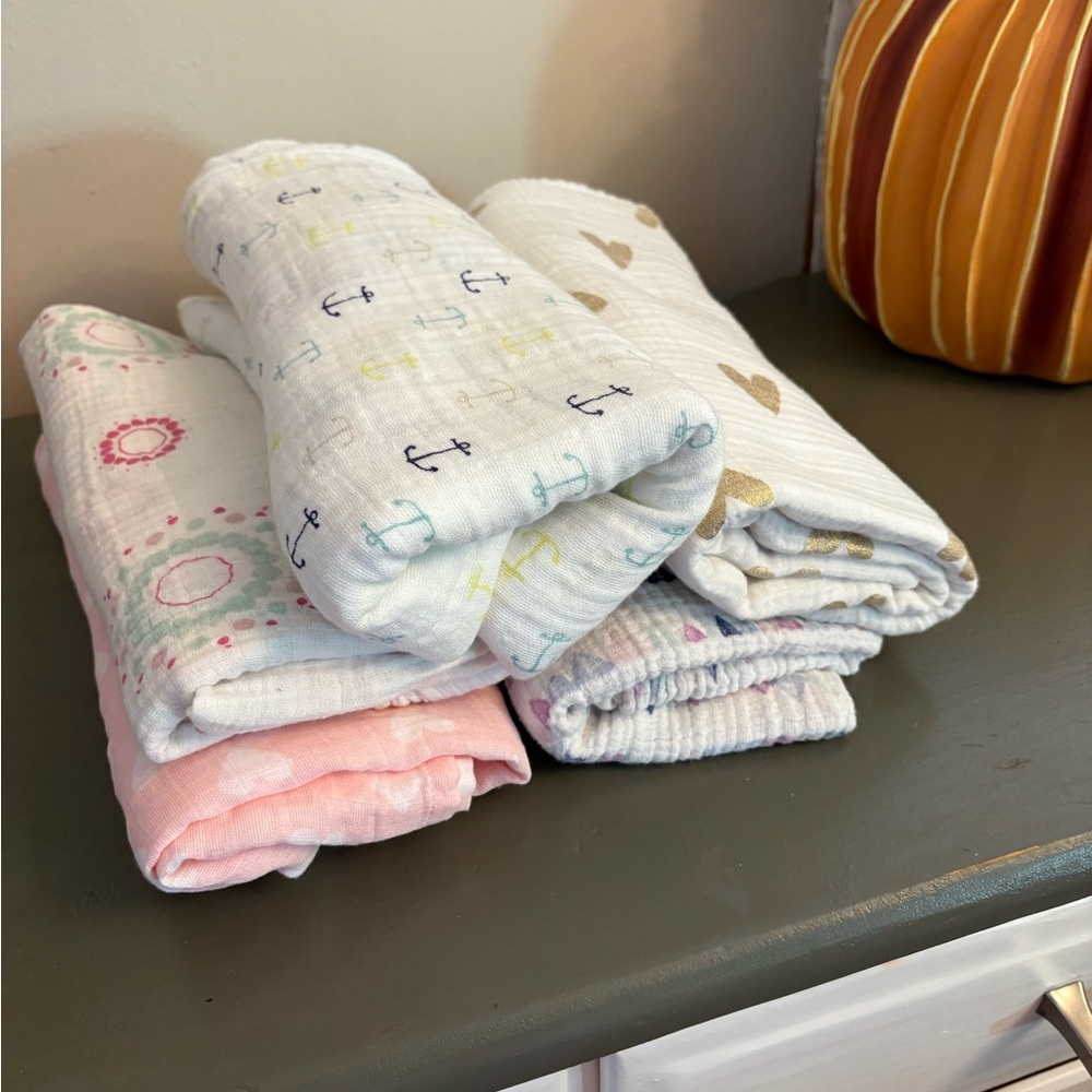Set of 5 Muslin Baby Swaddle Blankets